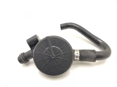 Маслоотделитель (сапун) Volkswagen Polo 2005 1.2 i, BMD