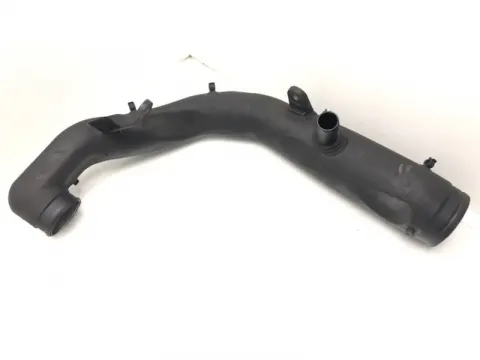 Патрубок воздушного фильтра Volkswagen Bora 2004 1.9 TDi, ASZ